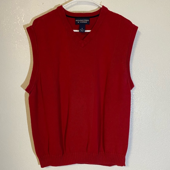 ROUND TREE & YORKE RED VEST FOR MAN SIZE XL - Picture 1 of 5